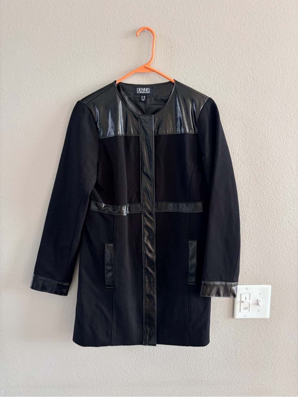 dennis basso Black Coat with Glossy Faux-Leather Panels XXS